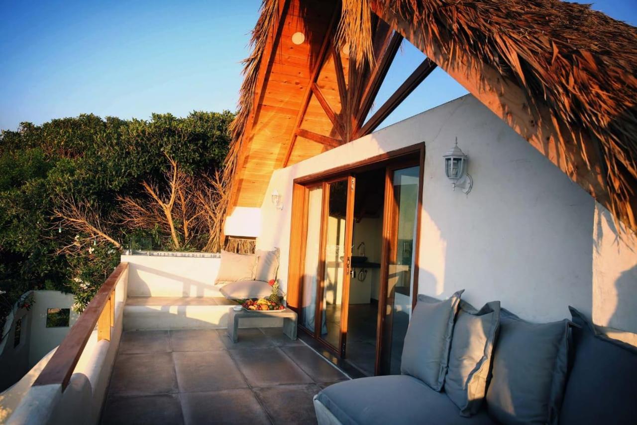 Jhotelresorts Damour Esterno foto