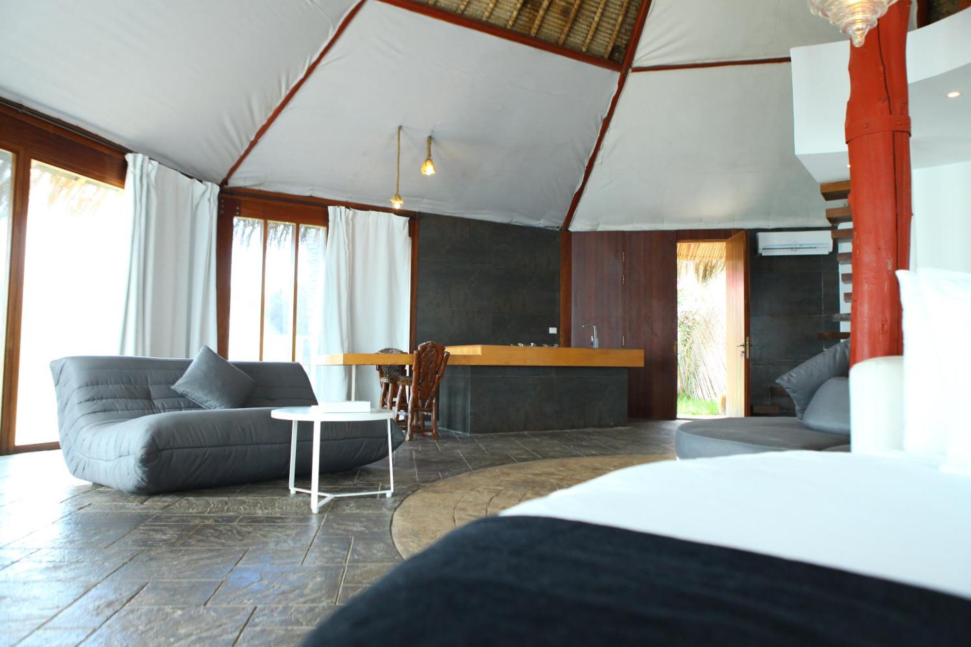 Jhotelresorts Damour Esterno foto