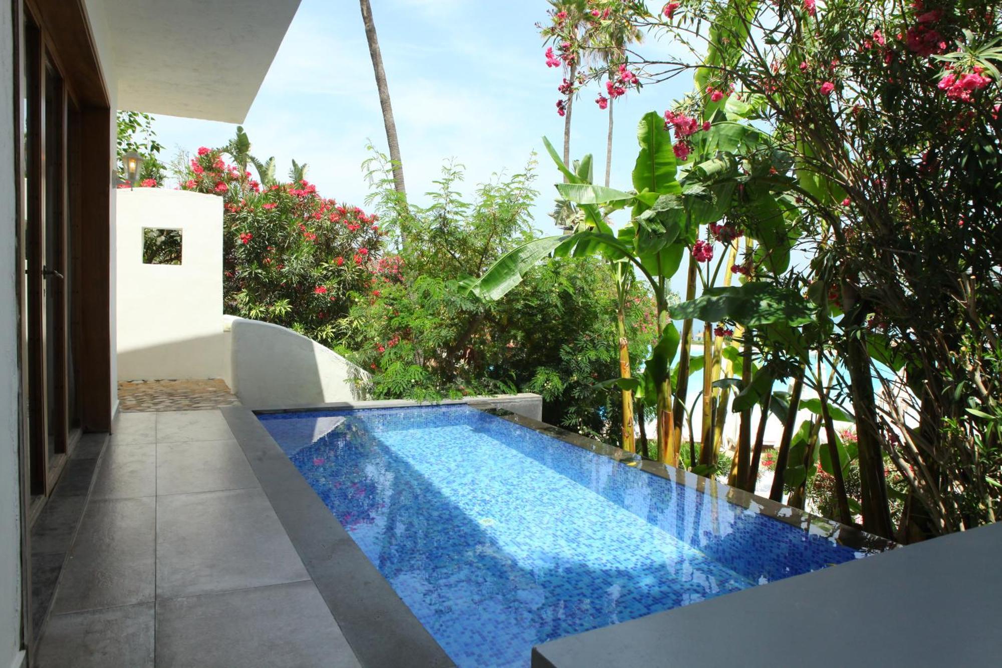 Jhotelresorts Damour Esterno foto